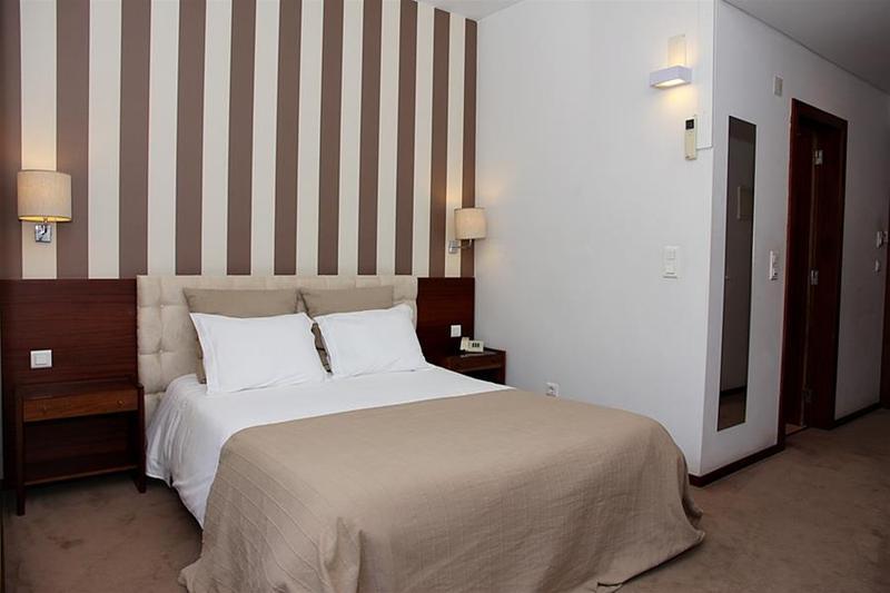 Crisol Tres Pastorinhos Hotel ฟาติมา ภายนอก รูปภาพ